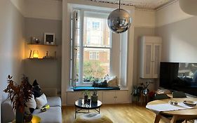 Gorgeous 2 Bedroom Flat In Charming Swiss Cottage